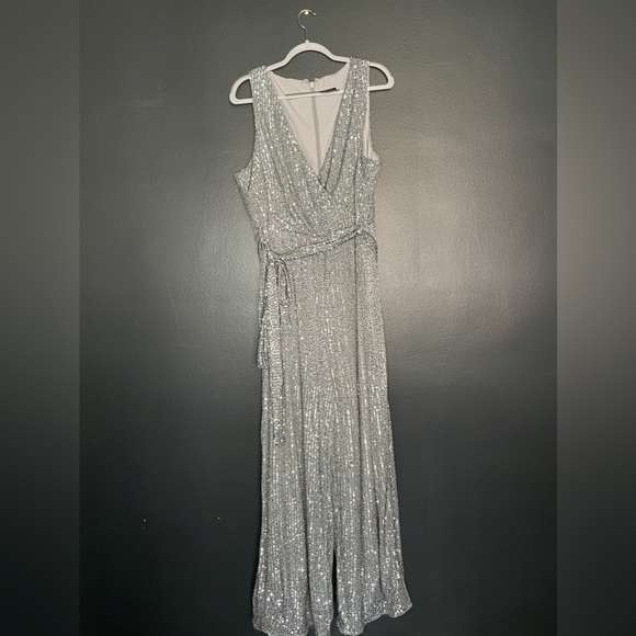 Bedazzle yourself ✨ - Picture 2 of 2